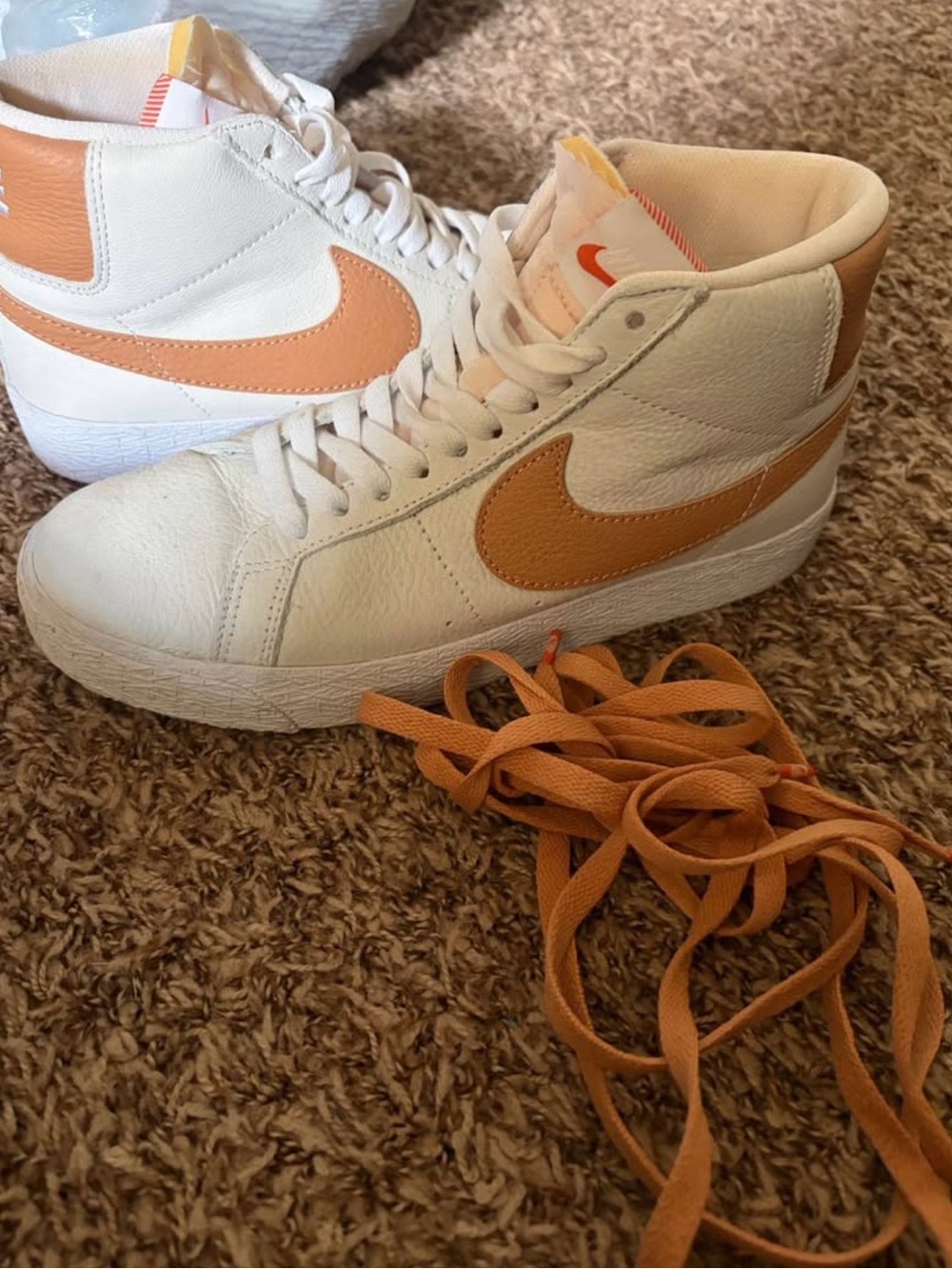 Nike Women’s Blazer Mid — White with Peach Swoosh